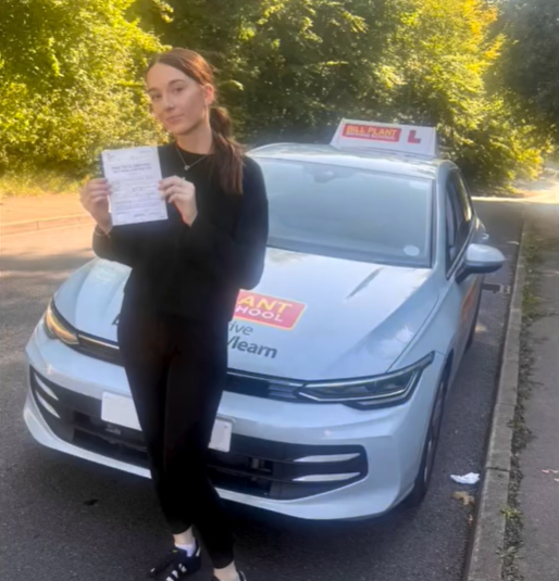 Driving Lessons in High Wycombe | Learn with Shabnam gallery image 2
